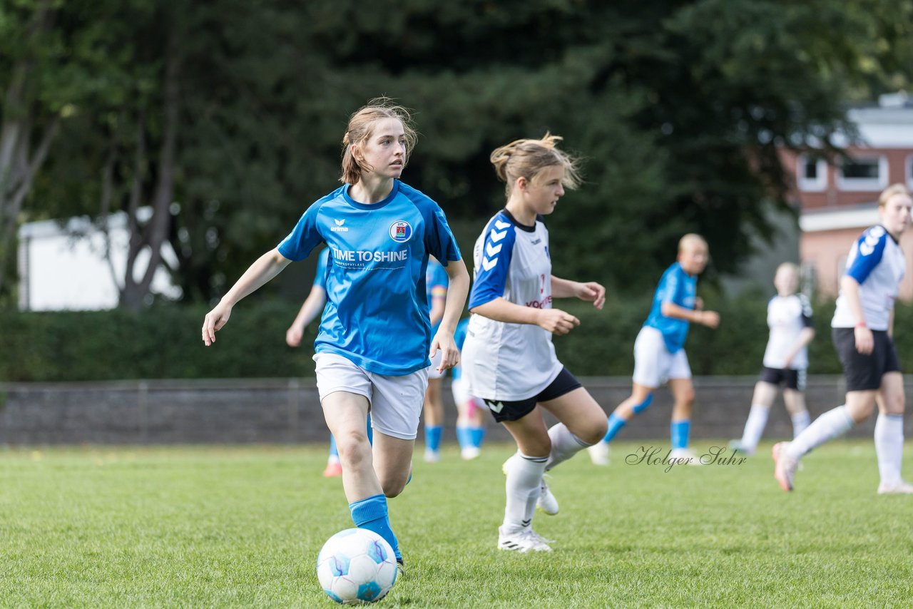 Bild 278 - wBJ VfL Pinneberg - Germania Schnelsen : Ergebnis: 15:1